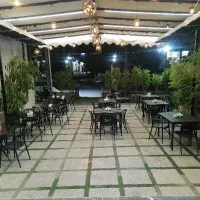 پرسنل با تجربه فست فود و صندوقدار