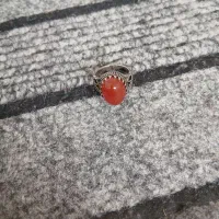 یک  اننگشتر به فروش میرسد