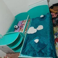 کمد و میز آرایش تخت نوجوان و نوزاد (گهواره ای)|تخت و سرویس خواب|شهرضا, |دیوار