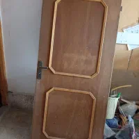 فروش درب چوبی با چهارچوب و قفل و کلید کاملا سالم|مصالح و تجهیزات ساختمان|سلماس, |دیوار