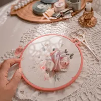 آماده سازی گل روبانی برای کت و لباس مجلسی|گل مصنوعی|بندر انزلی, معلم|دیوار