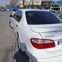 خودرو ماکسیما دنده ای