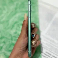 ایفون ۱۱نرمال ۲۵۶ گیگ دو سیم کارت zaa d931|موبایل|اهواز, گلستان|دیوار