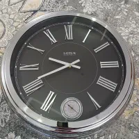 ساعت دیواری