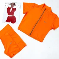 ست‌ نیمتنه جلو‌زیپ و شورتک، تخفیف بلک‌ فرایدی|لباس|بابل, |دیوار