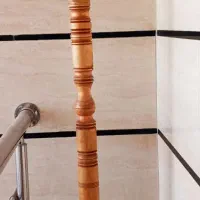 چوب لباسی خراطی شده قدیمی