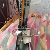 دستگاه فشار پزشکی دارای جیوه قرمز