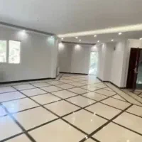 کامرانیه شمالی ۷۰۰ متر ویلایی ۳۰۰ متر بنا