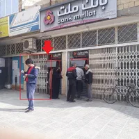براصلی ناژوان مکان شلوغ بین بانک ملت دفتر پیشخوان