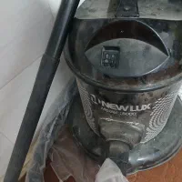 خانم جهت نظافت