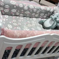 تخت گهواره ای نوزاد