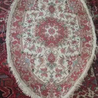 فرش دستبافت بیضی ۱.۵ در ۱