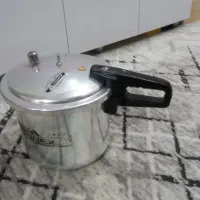 زودپز خارجی ۱۵ نفره|ظروف پخت‌وپز|گنبد کاووس, |دیوار