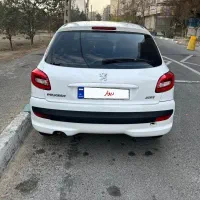 207 مدل 98 دنده ای|خودرو سواری و وانت|تهران, صادقیه|دیوار