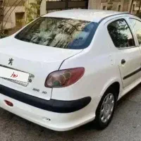 ۲۰۶صندوقدارV8فولچهارچرخدیسک آخر93 فنیصفرکیلومتر|خودرو سواری و وانت|تهران, والفجر (افسریه)|دیوار