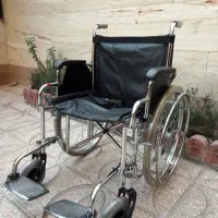 خریدار ویلچر در محل شما و فروش