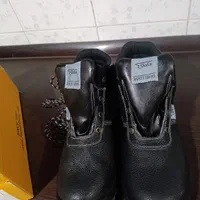 کفش کار ایمنی شاهین اصفهان