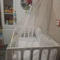تخت نوزاد و کودک تا ۲ سال در حد نو|تخت و صندلی بچه|تهران, شهرک ولیعصر جنوبی|دیوار