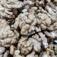 مغز گردو تویسرکان درجه ۱ و ۲