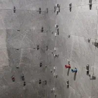 شاگرد کاشی کار