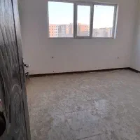 آپارتمان جهاد/مسکن ملی/ طبقه سوم/آسانسور فعال/