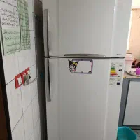 یخچال تمیز سالم