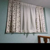 پرده پلیسه طرح دار نو بهمراه چوب پرده