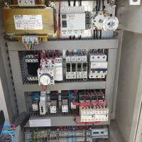 مجری برق صنعتی و برقکار ساختمان|خدمات پیشه و مهارت|الیگودرز, |دیوار