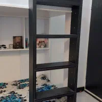 تخت دو طبقه در حد نو و میز تلویزیون|تخت و سرویس خواب|مشکین‌دشت, |دیوار