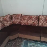 فروش یه دست مبل راحتی ۹نفره همراه با میز