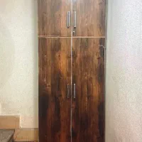 جاکفشی بزرگ ۸ طبقه