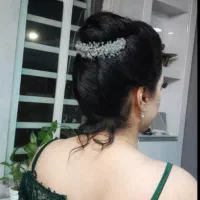 میکاپ و شنیون|خدمات آرایشگری و زیبایی|رفسنجان, |دیوار