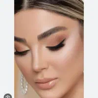 میکاپ و شنیون عروس و همراه