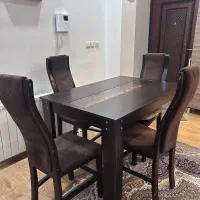 مبل راحتی ۷ نفره به همراه میز ناهارخوری|مبلمان خانگی و میز عسلی|رشت, نخودچر|دیوار