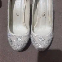 کفش|کیف، کفش، کمربند|نسیم‌شهر, |دیوار