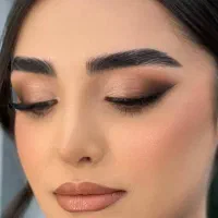 میکاپ و شنیون با نازلترین قیمت|خدمات آرایشگری و زیبایی|مشهد, ایثار|دیوار