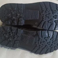 پوتین|کیف، کفش، کمربند|گرگان, |دیوار