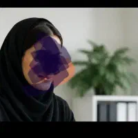خانم آشنا  به کامپیوتر پاره وقت