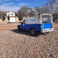 راننده نیسان جهت کار در بلوک زنی