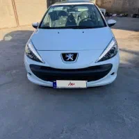 ماشین ۲۰۷ مدل ۱۴۰۴