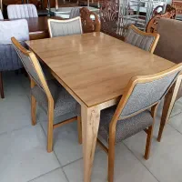 صندل و میز ناهار خوری