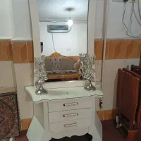 میز آینه شمعدان