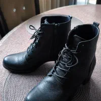 نیم بوت زنانه، چرم طبیعی