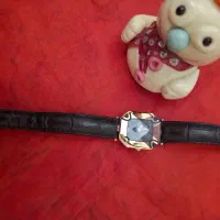 تعدادی ساعت مچی زنانه قدیمی جهت علاقمندان