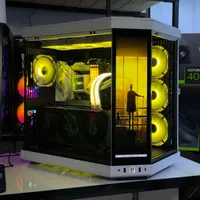 کیس کامپیوتر گیمینگ Hyte Y70+LCD شماره دو|رایانه رومیزی|بروجرد, |دیوار