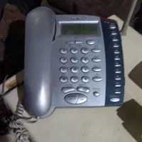 اشیاء مختلف.تلفن و لامپ مهتابی و ترانس