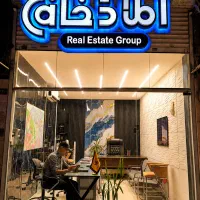 ۱۳۵مترخوش نقشه/فول امکانات/پارکینگ اختصاصی