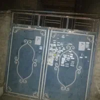 درب حیاط و کرکره