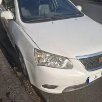 جیلی آمرگراند۲۰۱۴7