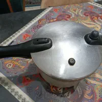 زودپز ۸ نفره چدنی